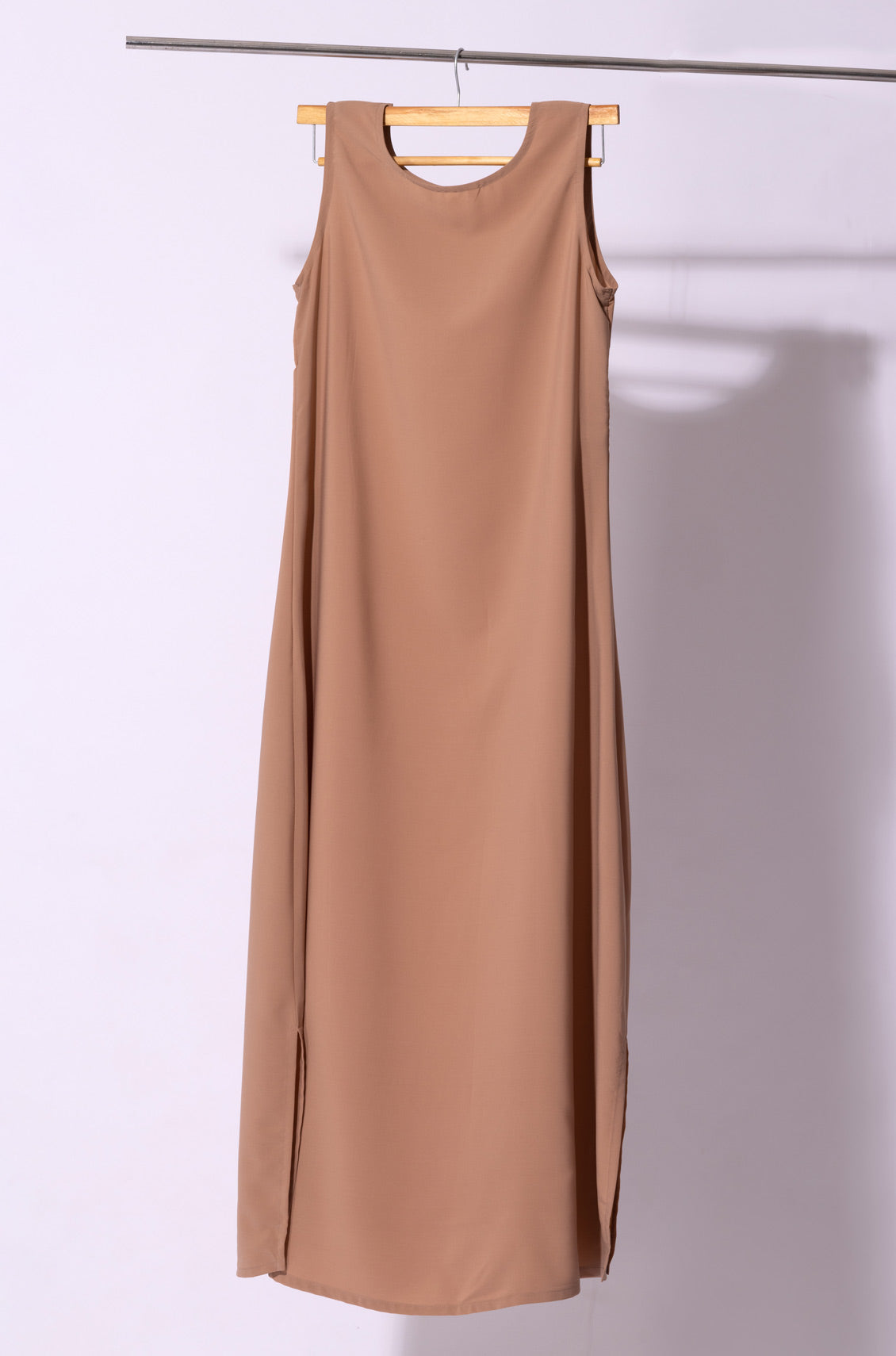 Sleeveless Slip Nude