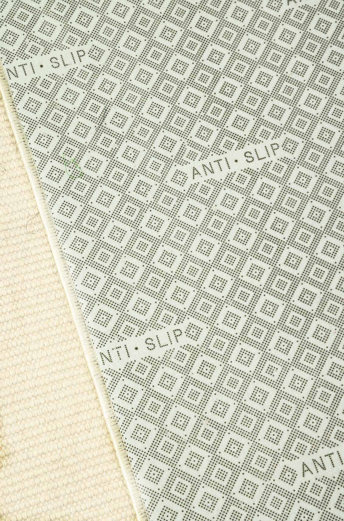 Janamaz Prayer Mat - Zaitoon Ki Kaliyan