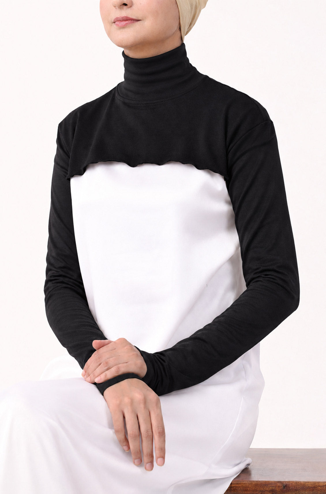 Neck and Sleeve Extender High Neck Black