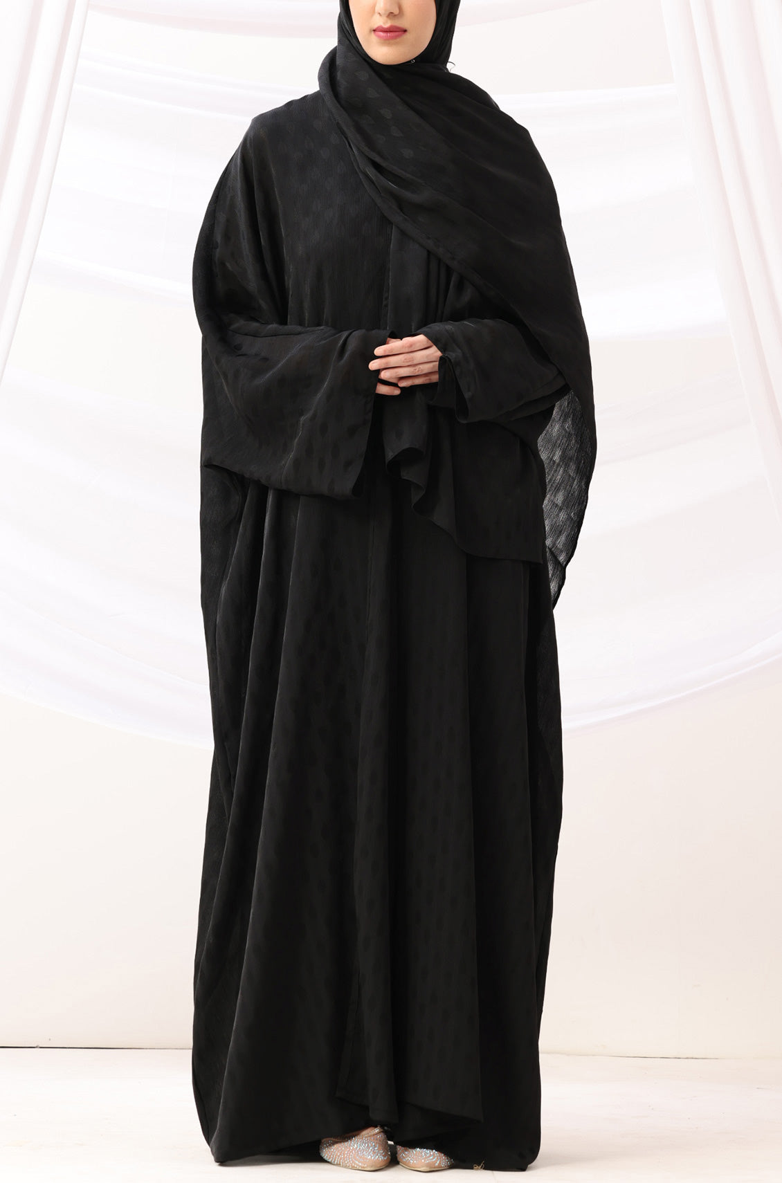 Luxe Dune Kaftan Abaya Black with Slip