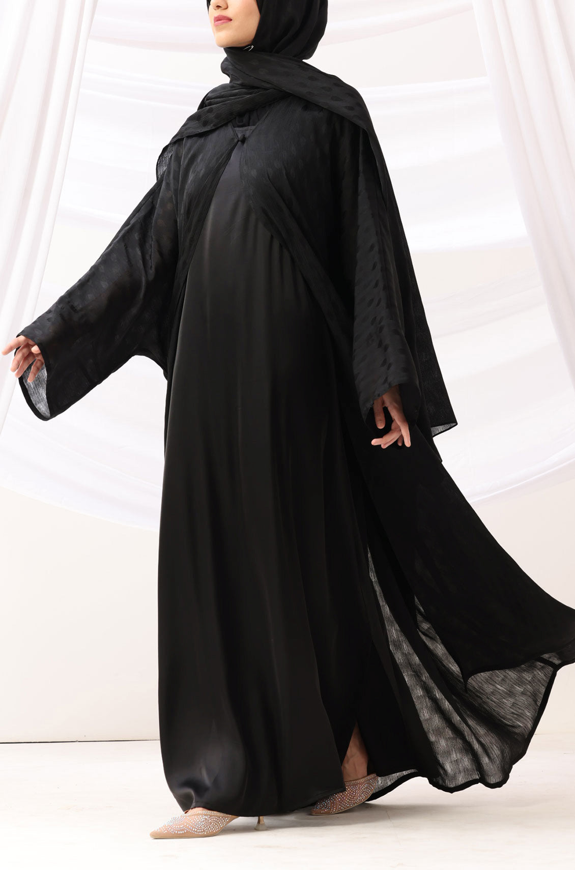 Luxe Dune Kaftan Abaya Black with Slip