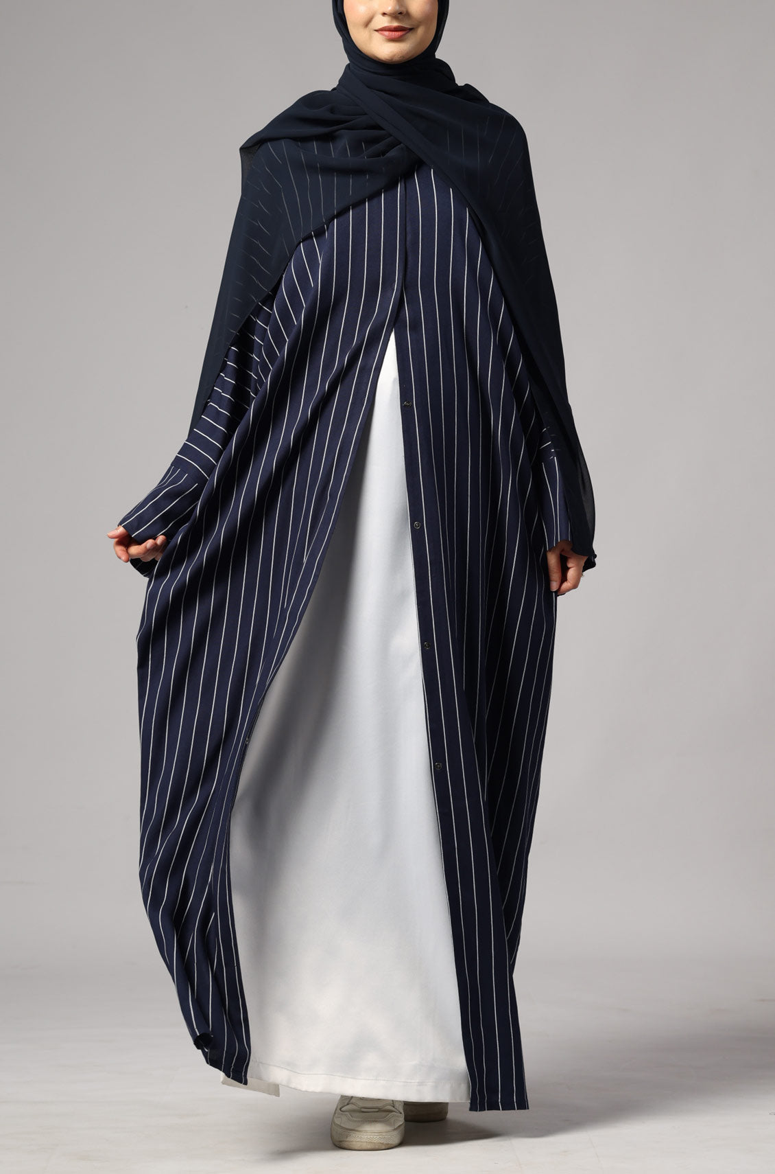 Zoya Striped Abaya- Navy