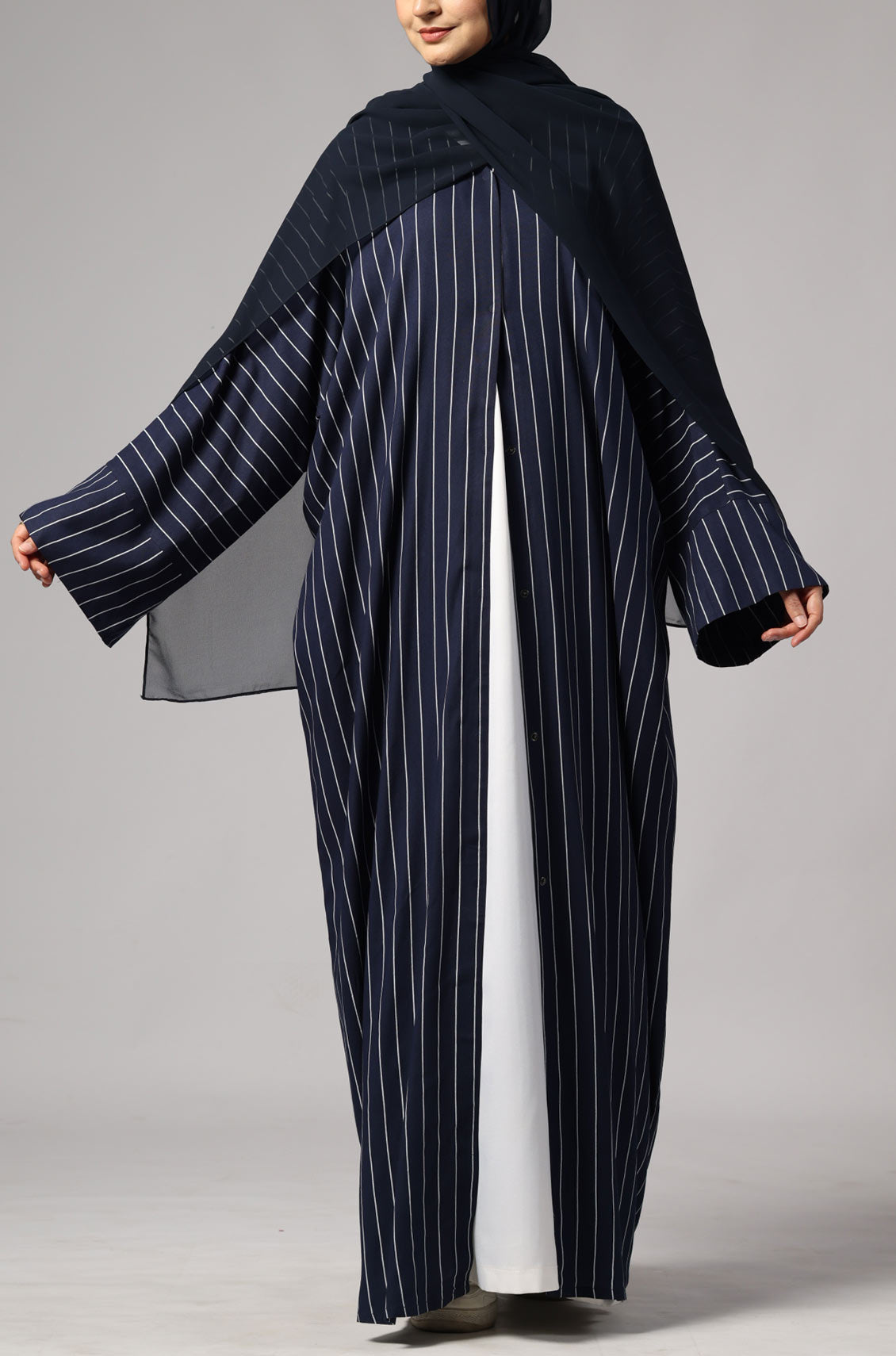 Zoya Striped Abaya- Navy