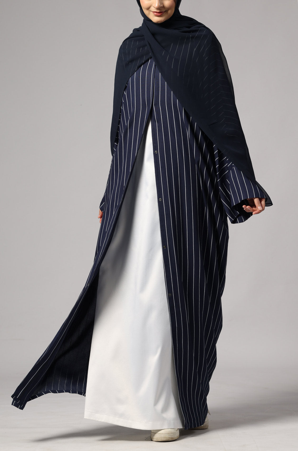 Zoya Striped Abaya- Navy