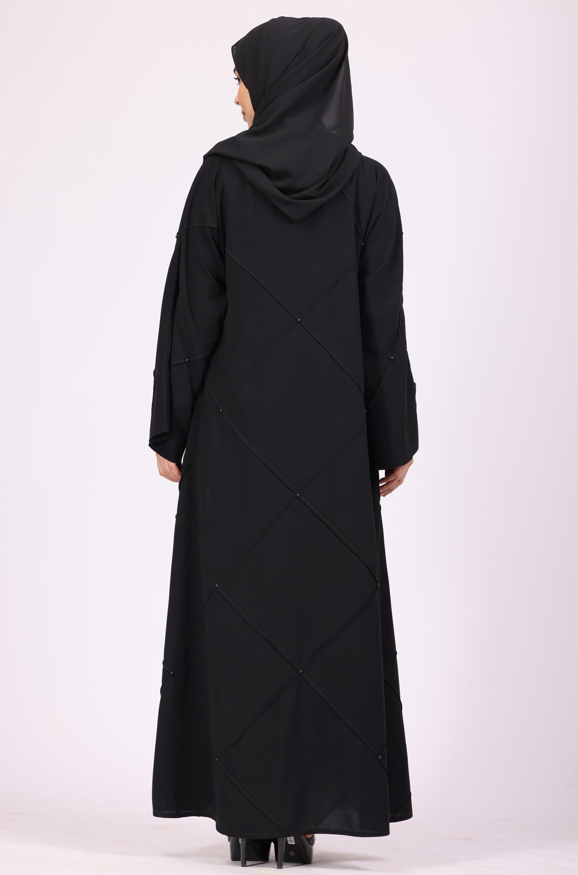 Black Diagonal Pearl Abaya