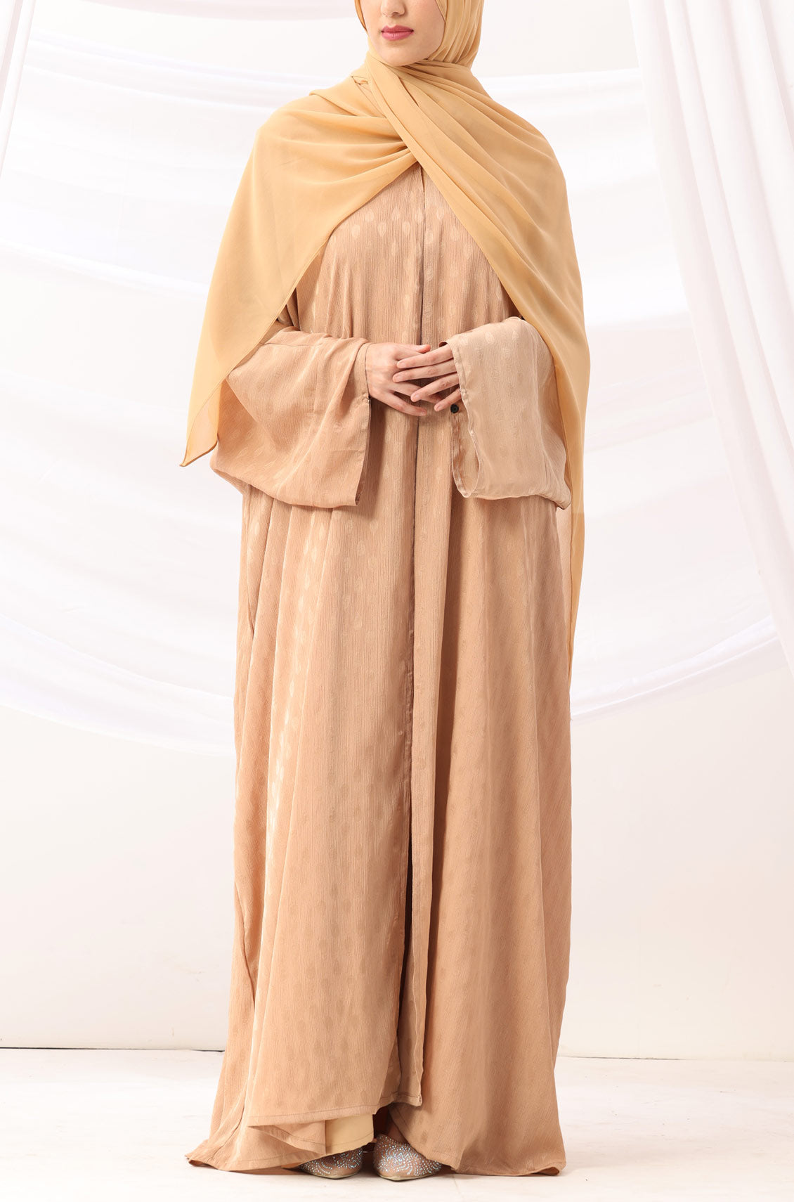 Luxe Dune Kaftan Abaya Gold