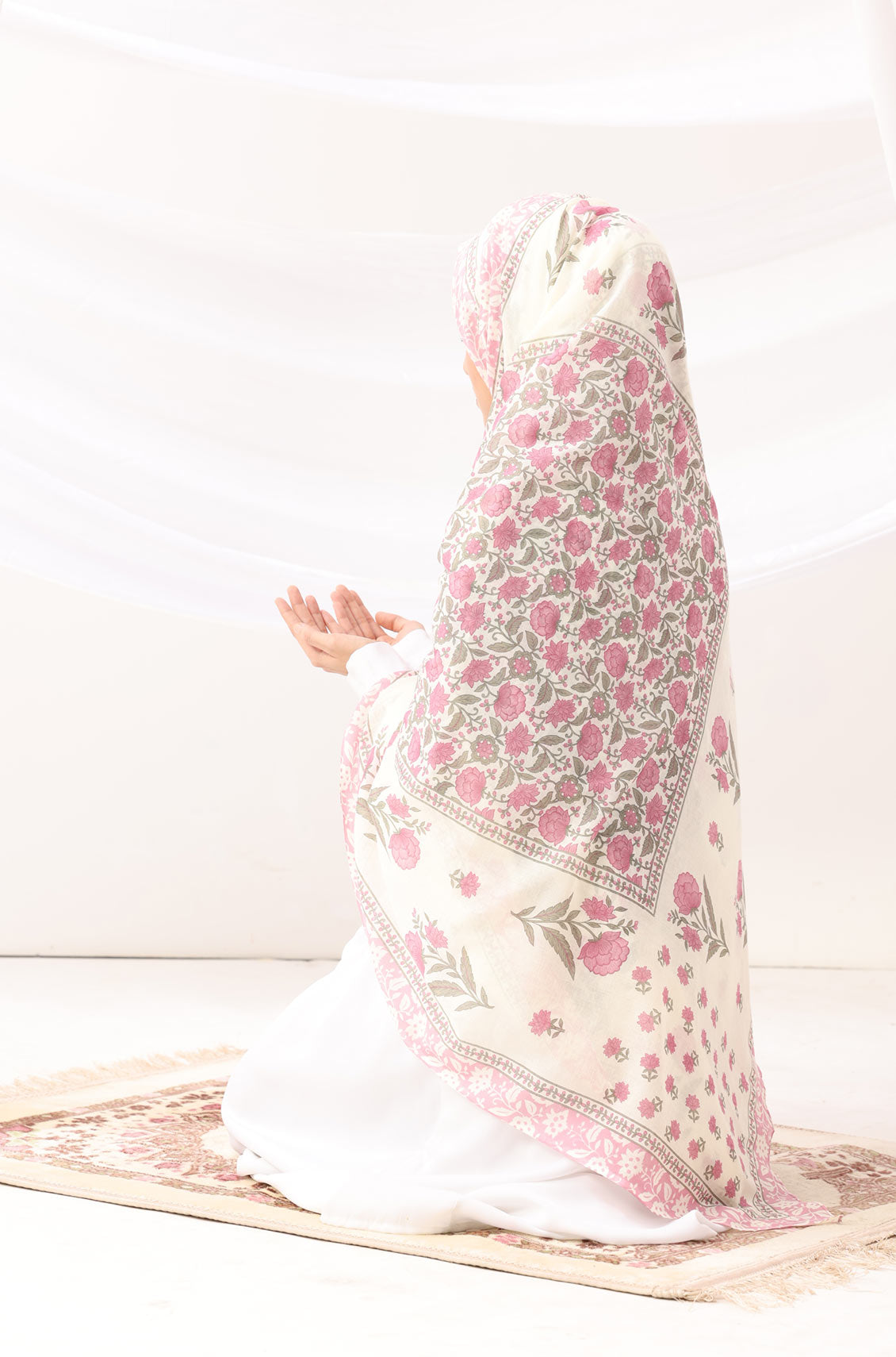 Bazm E Gulaab Cotton Namaz Duppatta