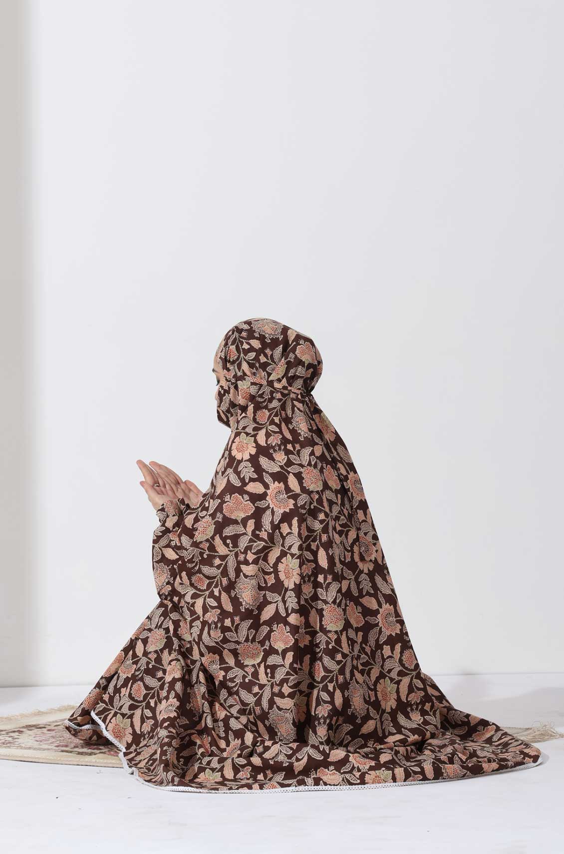 Brown Floral Knee Length Cotton Namaz Makhna