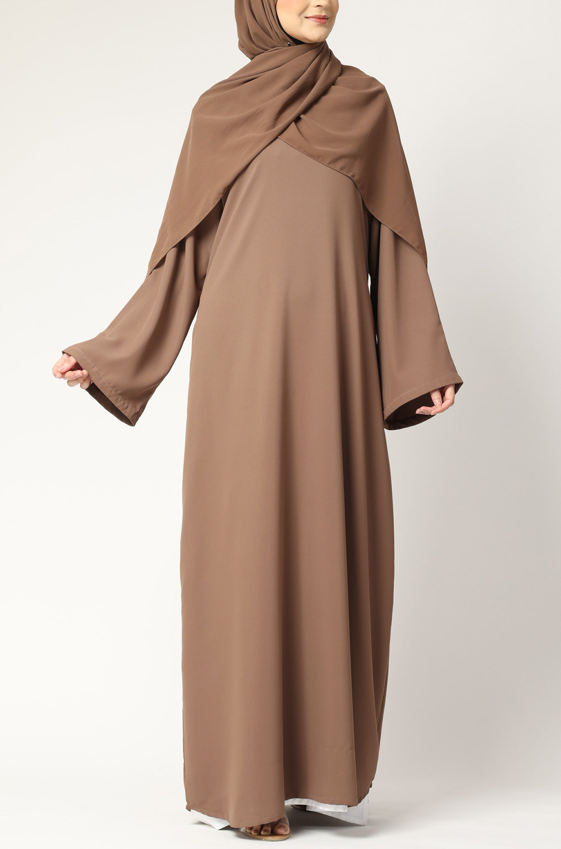Simple Everyday Abaya - Front Closed Almond