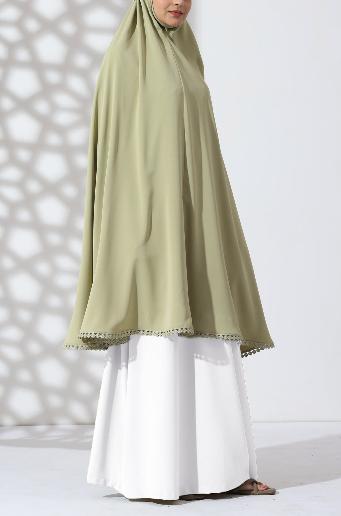 Prayer Lace Makhna Soft Olive