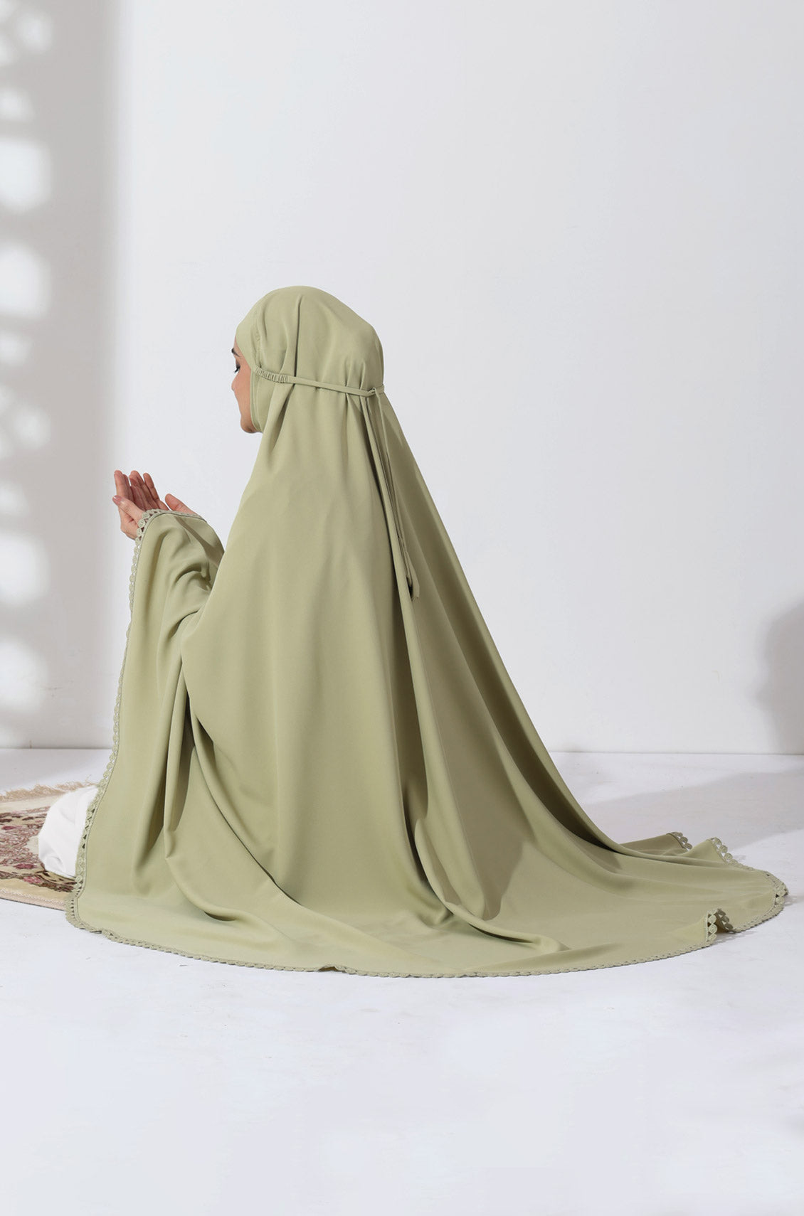 Prayer Lace Makhna Soft Olive