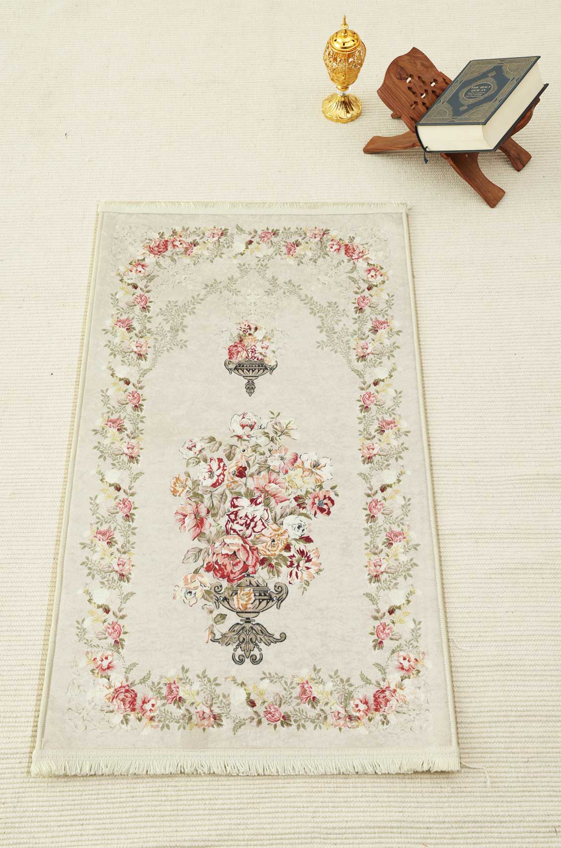 Janamaz Prayer Mat -Guldasta