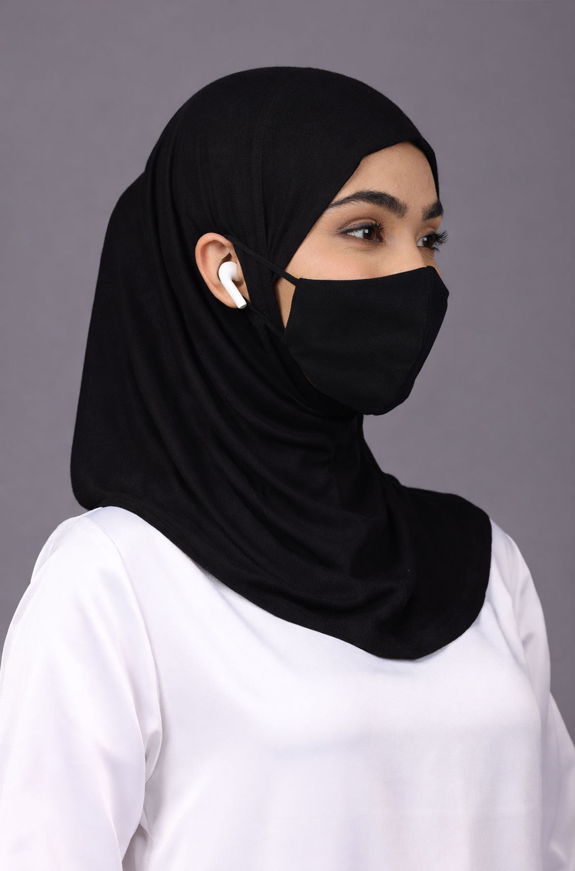 Ear Slit Full Coverage Under Scarf Black